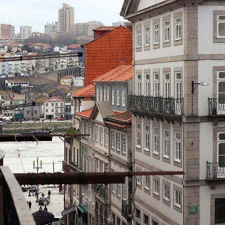 Hm - Ribeira São João 2e * Porto